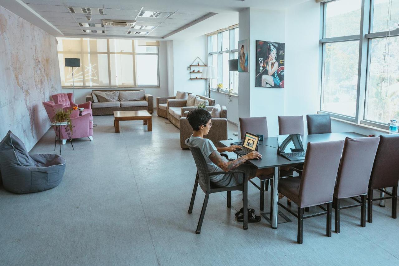 Blue Bells Hostel เฟทิเย ภายนอก รูปภาพ